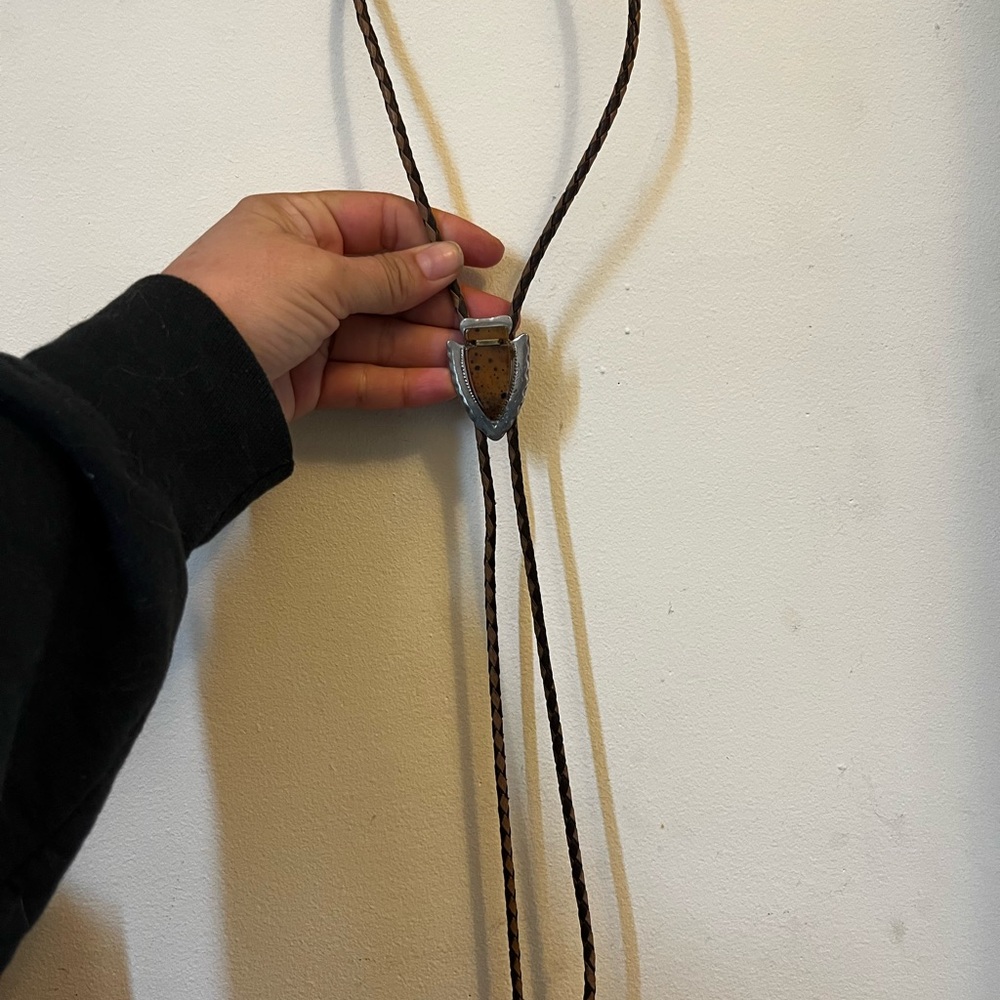 Brown Braided Bolo Tie with Silver Arrowhead - Picture 3 of 4
